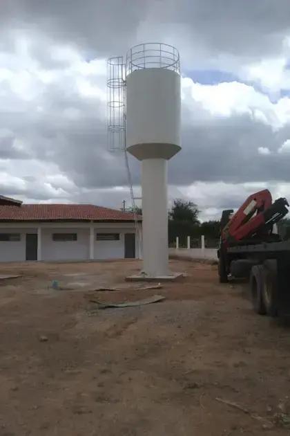 Casos de Sucesso com Reservatórios Metálicos Casos de Sucesso com Reservatórios Metálicos